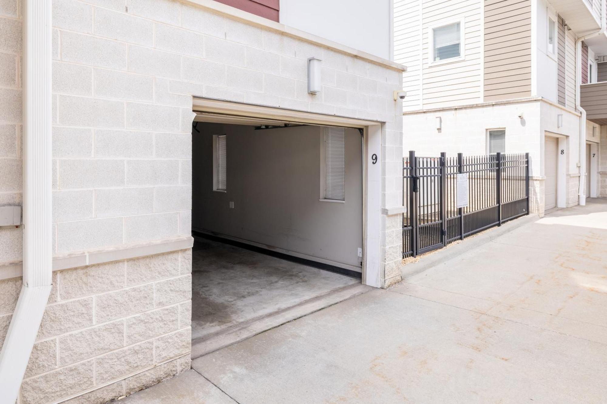 Luxury Downtown Townhome Private Garage Unit 9 Κλίβελαντ Εξωτερικό φωτογραφία